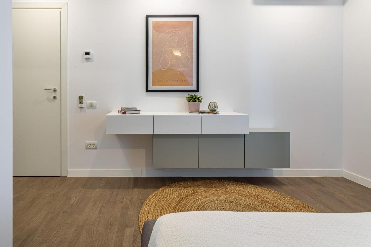 Il Lago - Sunrise - Cozy Luxurious Smart Home By The Lake Voluntari Extérieur photo